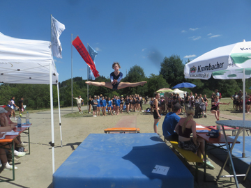 Gillerbergturnfest 2026, Nelly